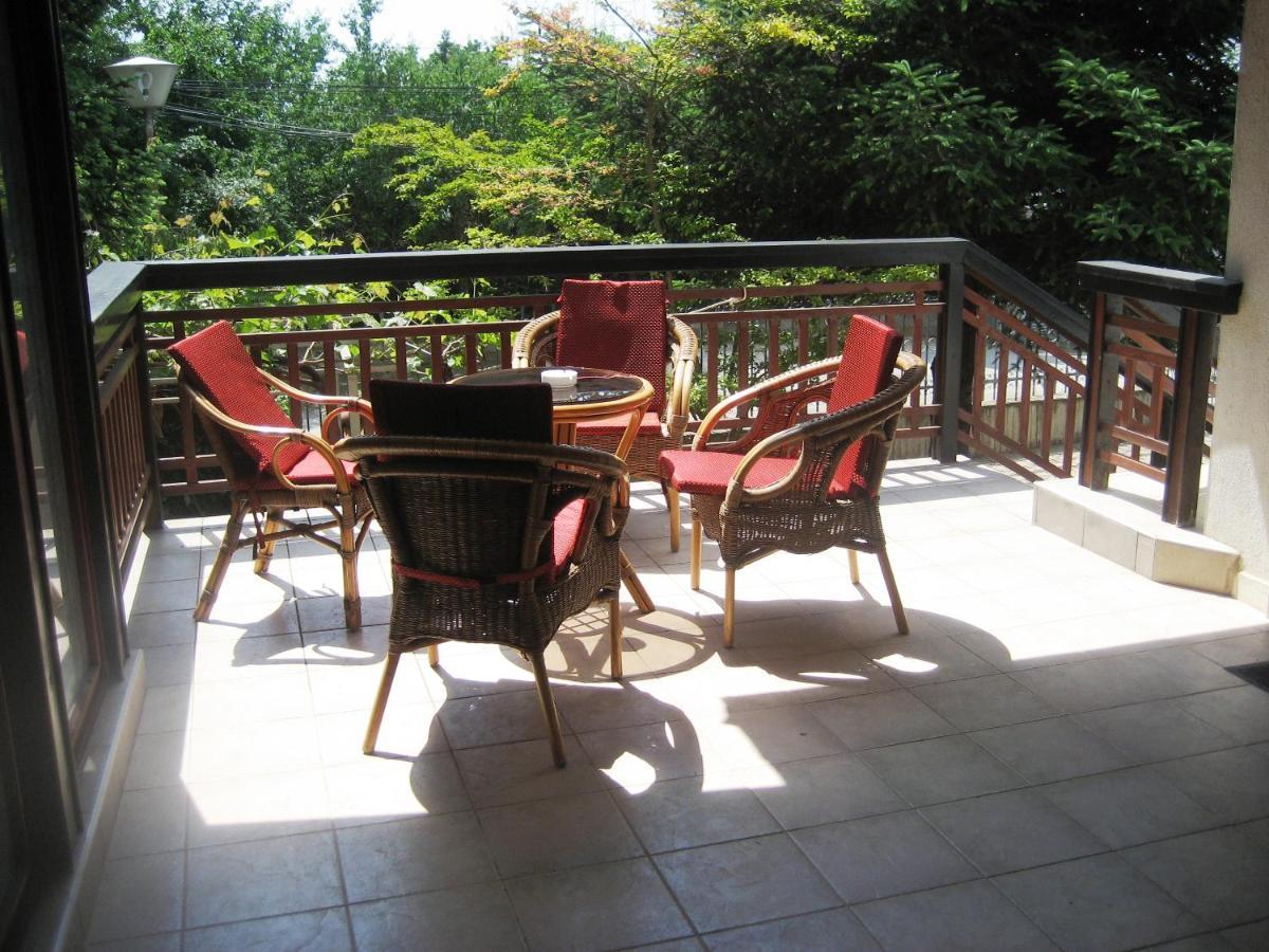 Guest House Yanita Varna Exterior foto